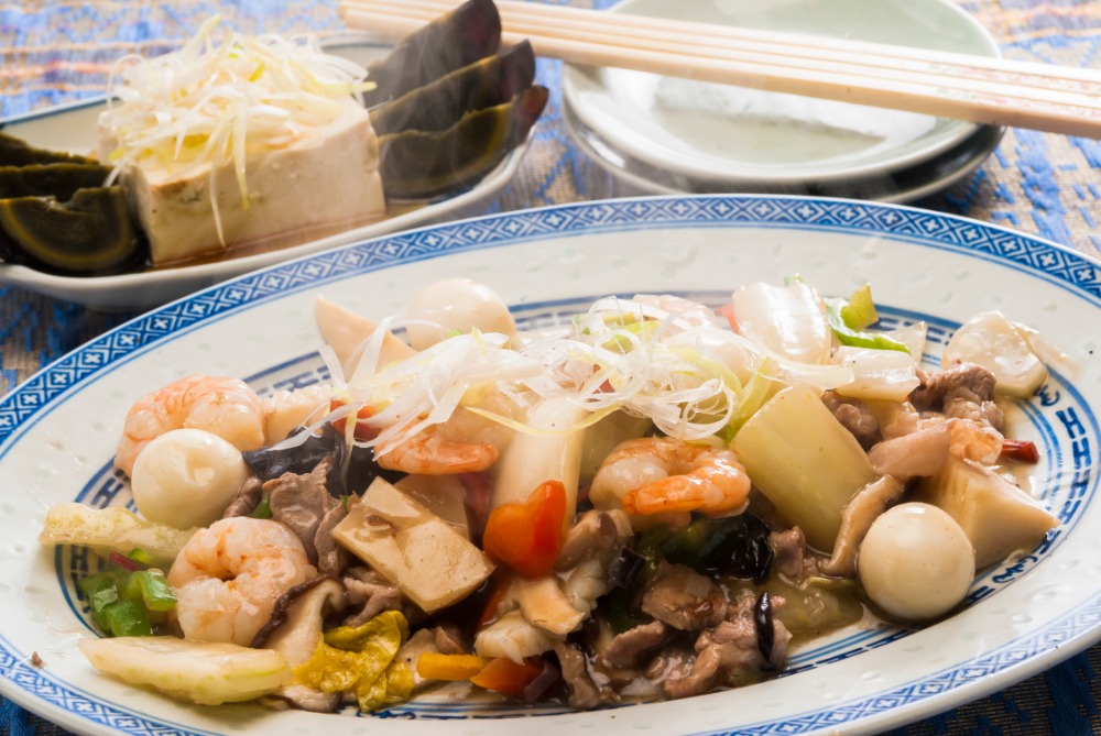 お持ち帰りも可能な中国料理